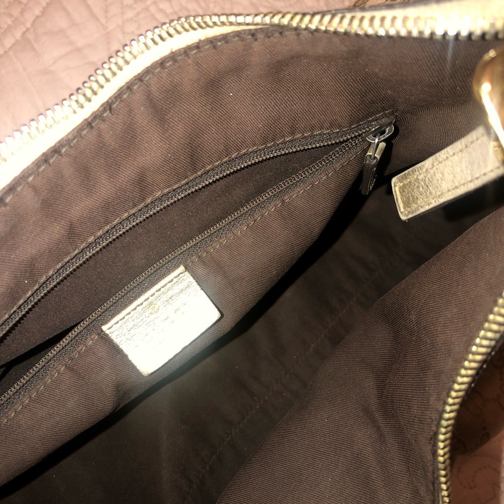 Gucci Beige and Gold Shoulder Bag - Picture 13 of 16